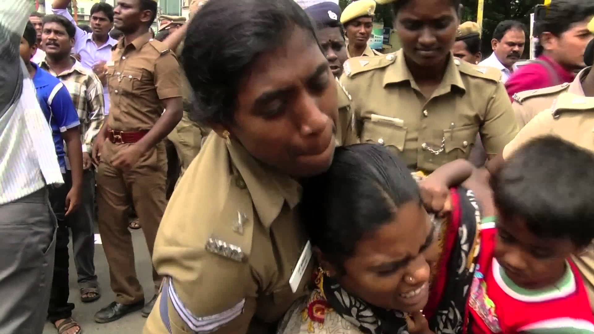 தோழர் கோவனை விடுதலை செய்! : போலிஸ் காட்டுமிராண்டித்தனம்