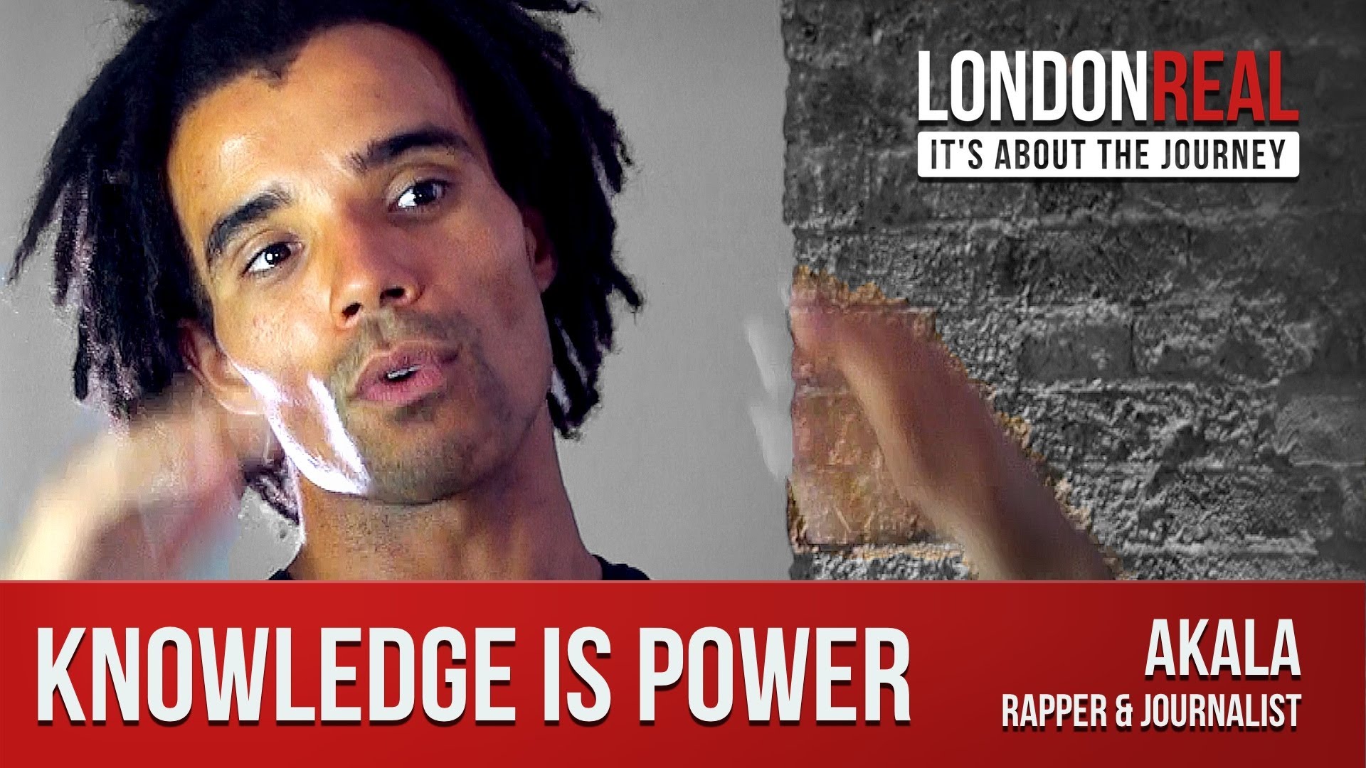 முதலாளித்துவக் கல்வியின் ஒடுக்குமுறை தொடர்பாக பாடகர் அக்கலா