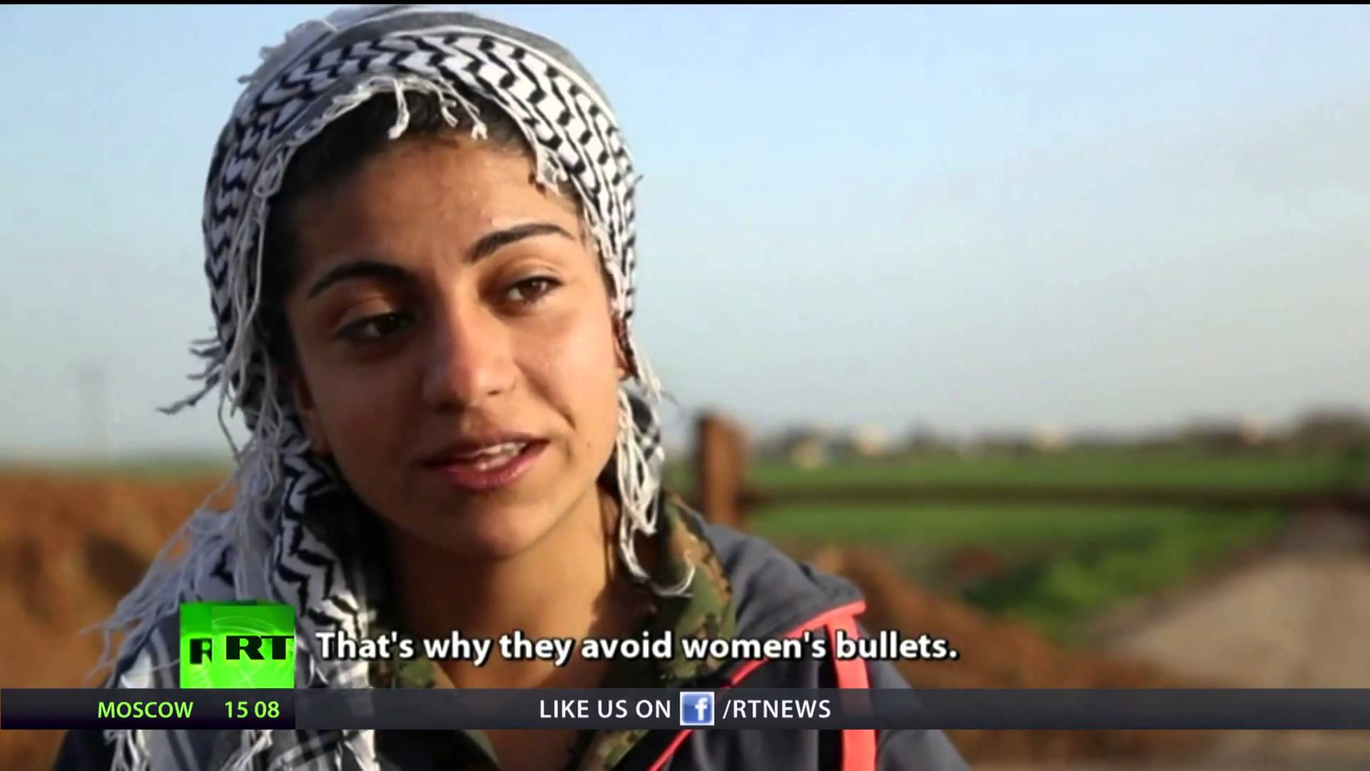 ISIS இற்கு எதிராகப் போராடும் குர்திஸ்தான் பெண் போராளிகள்