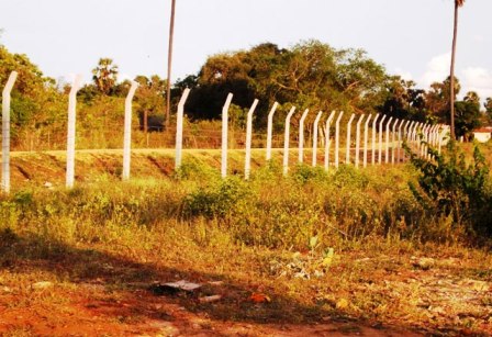 விமான நிலையமா மீள்குடியேற்றமா முன்னுரிமைக்குரியது? : நிருபா குணசேகரலிங்கம்