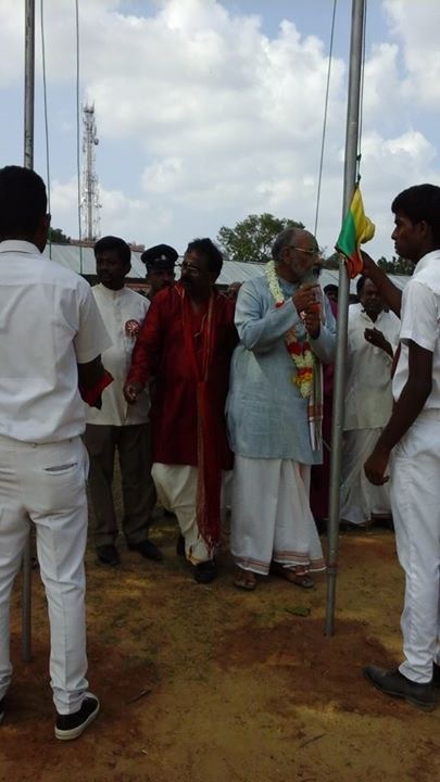 சிங்கக்கொடி ஏற்றி தேசியவாதி வேடத்தைக் கலைத்த விக்னேஸ்வரன் – பினாமிகள் எங்கே?