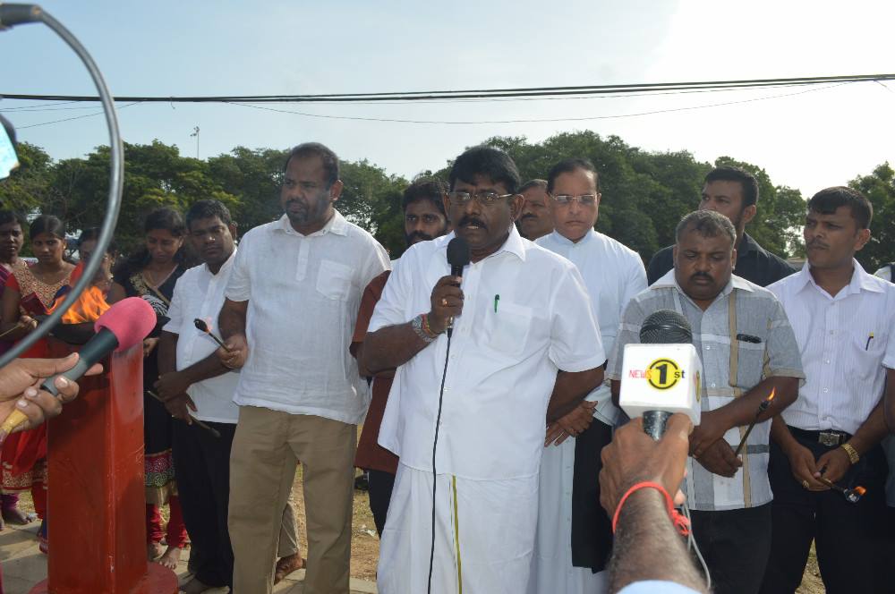 உடல்களை வைத்துக் ‘கொண்டாடப்பட்ட’ செஞ்சோலைப் படுகொலை நினைவு நாள்!