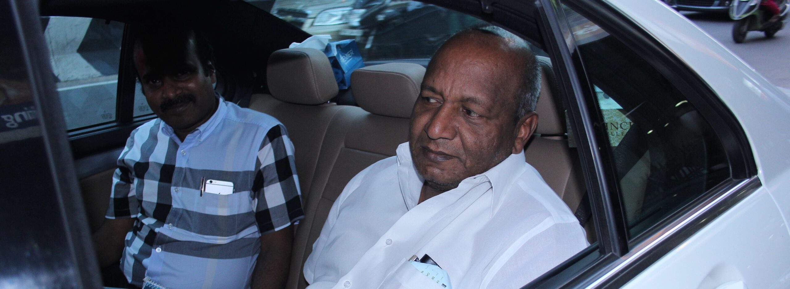 நியூஸ் 7 தமிழில் நெல்சன் சேவியர் இல்லை: இன்டர்போல் பட்டியலில் வைகுண்டராஜன் இல்லை