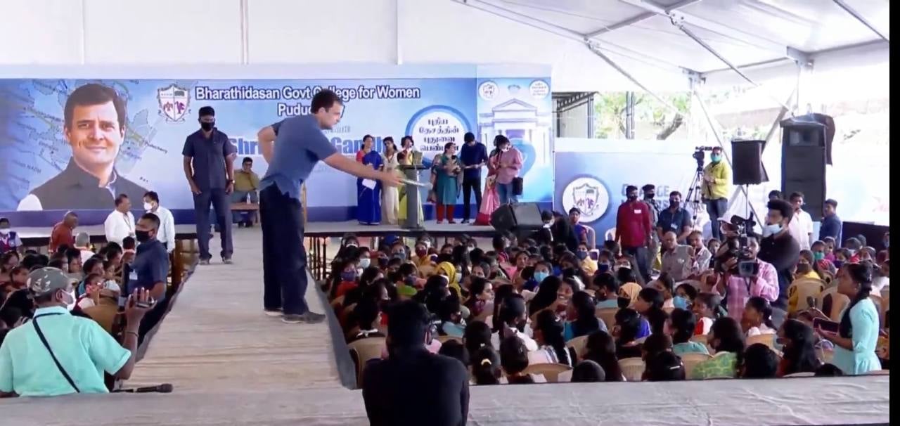 ”என் தந்தையைக் கொன்றவர்களை மன்னித்து விட்டேன்”- ராகுல்காந்தி!