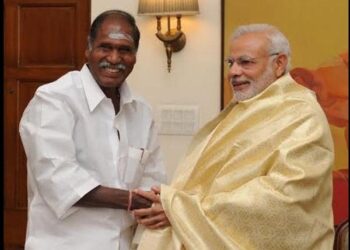 புதுச்சேரி ஆட்சியமைக்க உரிமை கோரினார் ரங்கசாமி!
