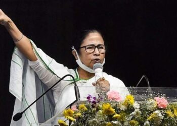 மேற்கு வங்க தலைமைச் செயலாளரை மாற்றியது மத்திய அரசு!