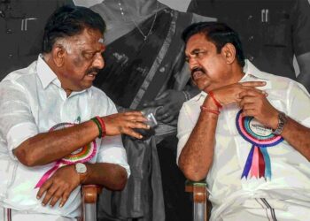 ஓபிஎஸ்-இபிஎஸ் மீண்டும் மோதல்!