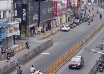 மீண்டும் ஊரடங்கை நோக்கி தமிழ்நாடு!