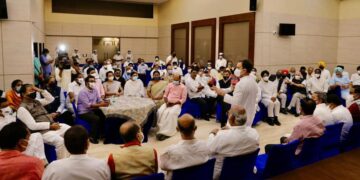 பாஜக ஆர்.எஸ்.எஸுக்கு எதிராக எதிர்க்கட்சிகளை திரட்டிய காங்கிரஸ்!