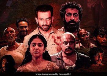 சமநிலையற்றுப் பாயும் ‘குருதி’ – சில விமர்சனக்குறிப்புகள்-சுகுணா திவாகர்