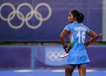 இந்திய ஹாக்கி அணி தலித் வீரரை அவமதித்த சாதி இந்துக்கள்!