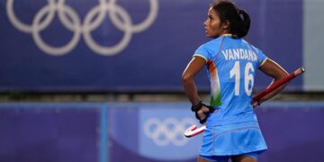 இந்திய ஹாக்கி அணி தலித் வீரரை அவமதித்த சாதி இந்துக்கள்!