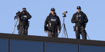 நியூசிலாந்தில் தீவிரவாத தாக்குதலில் ஈடுபட்ட இலங்கையர் சுட்டுக் கொலை!