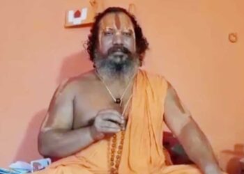 இந்தியாவை இந்து நாடாக அறிவிக்க வேண்டும்- சாமியார் எச்சரிக்கை!
