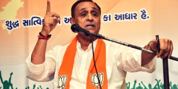 பசுவை அடுத்து இந்து  பெண்களை காதலிப்போருக்கு எதிராக வருகிறது புதிய சட்டம்!