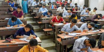 தமிழ்நாடு அரசுப் பணியாளர் தேர்வாணையத்தில் தமிழ் கட்டாயம்!