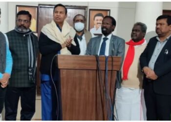 நீட் விலக்கு தமிழக எம்பிக்களை ஆதமூட்டிய அமித்ஷாவின் செயல்!
